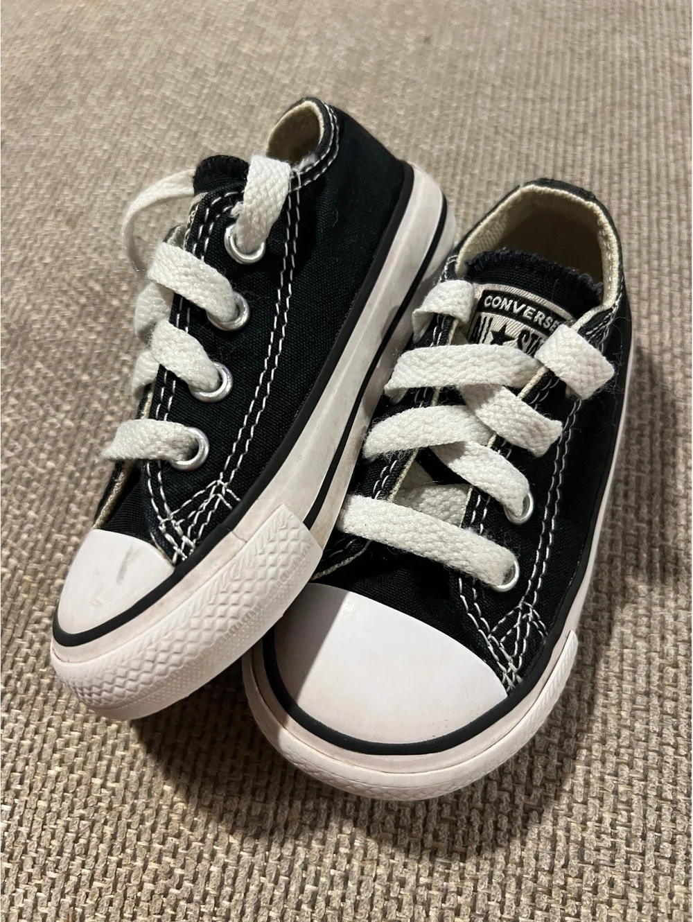Converse Classic Sneakers